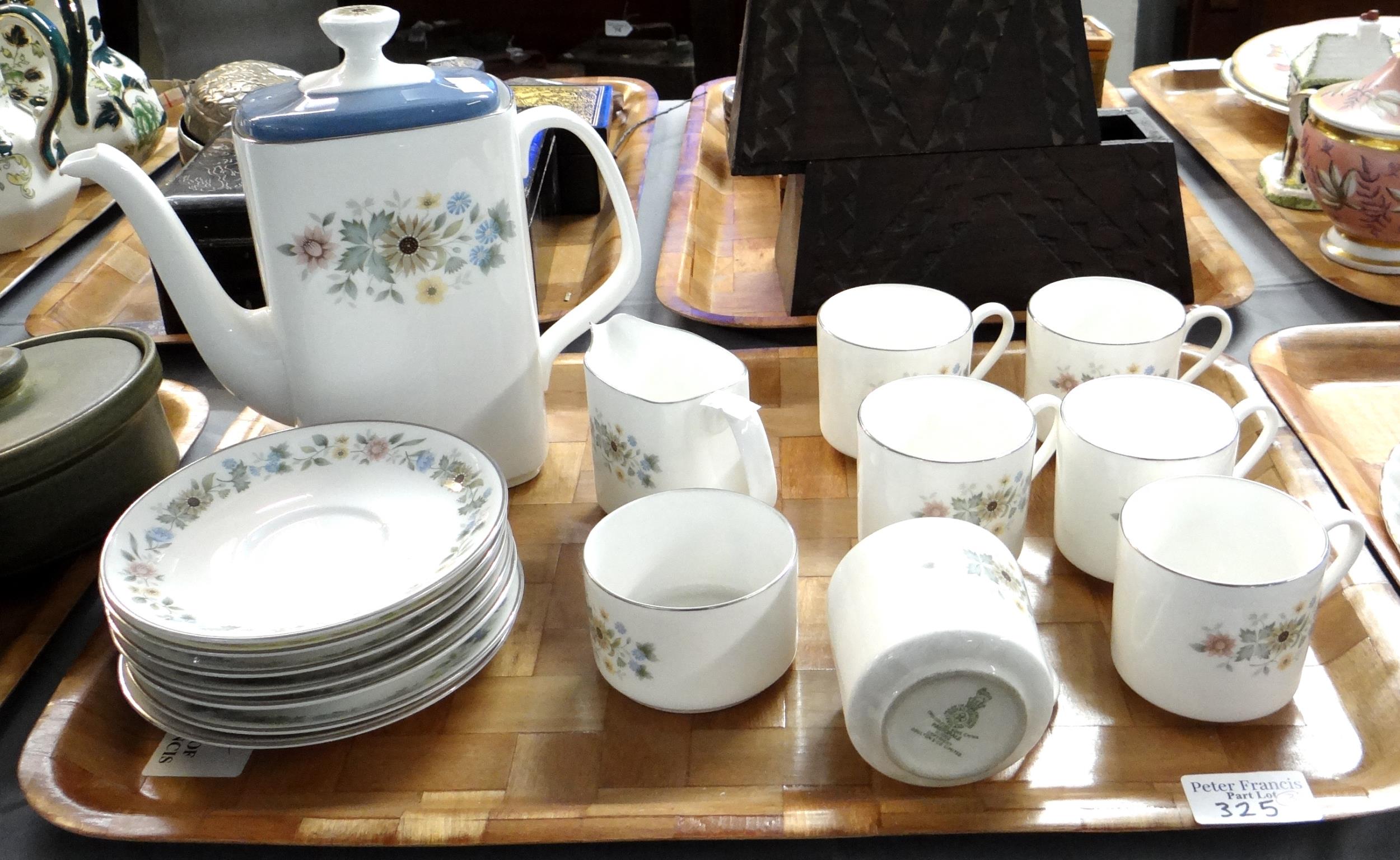 Three trays of tea and coffeeware to include: Royal Albert English bone china 'Lavender Rose' part - Bild 3 aus 3