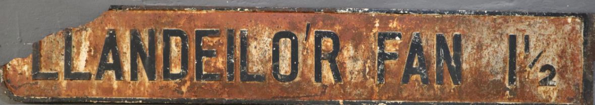 Vintage cast iron Welsh road finger post sign 'Llandeilo'r Fan 1 1/2 ( Miles). 119cm long approx. (