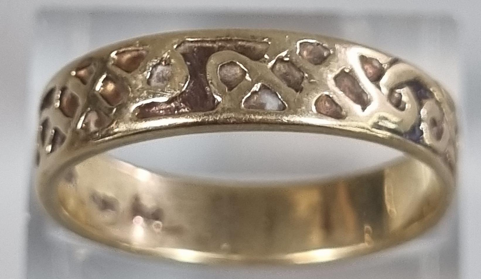 9ct gold Celtic design wedding band. 3.5g approx. Size S1/2. (B.P. 21% + VAT)