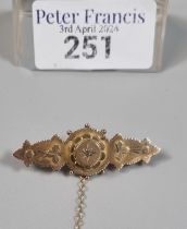 Victorian 9ct gold brooch with tiny diamond chip. 3.2g approx. (B.P. 21% + VAT)