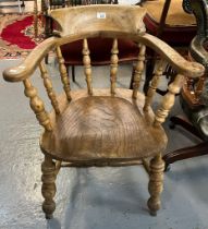 Late 19th early 20th century elm smoker's bow chair. (B.P. 21% + VAT)