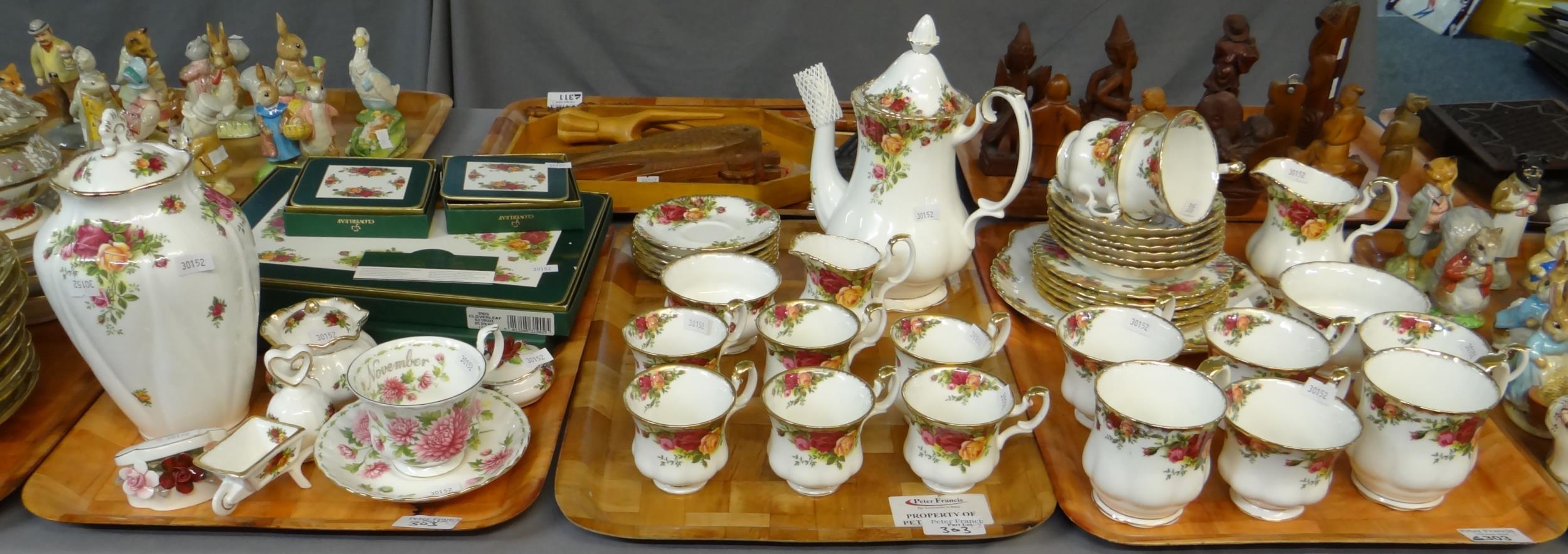 Three trays of mostly Royal Albert 'Old Country Roses' design items to include: twenty one piece