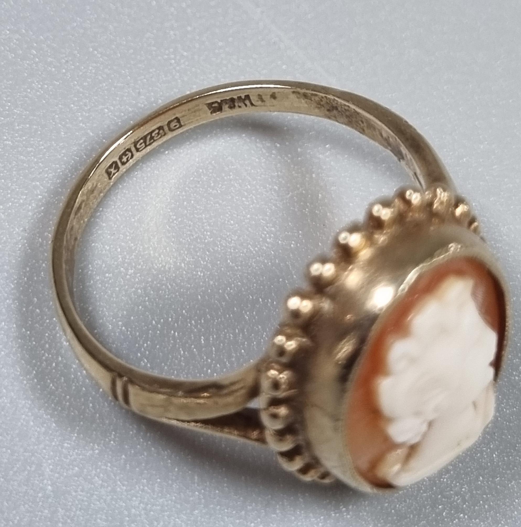 9ct gold cameo portrait ring. 3g approx. size L. (B.P. 21% + VAT) - Image 3 of 4