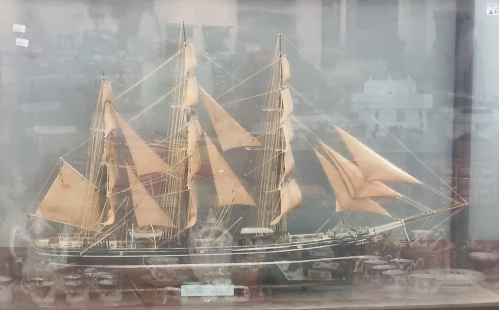 Well made cased model of the famous Clipper Ship 'The Thermopylae', a vessel designed for the - Image 3 of 3