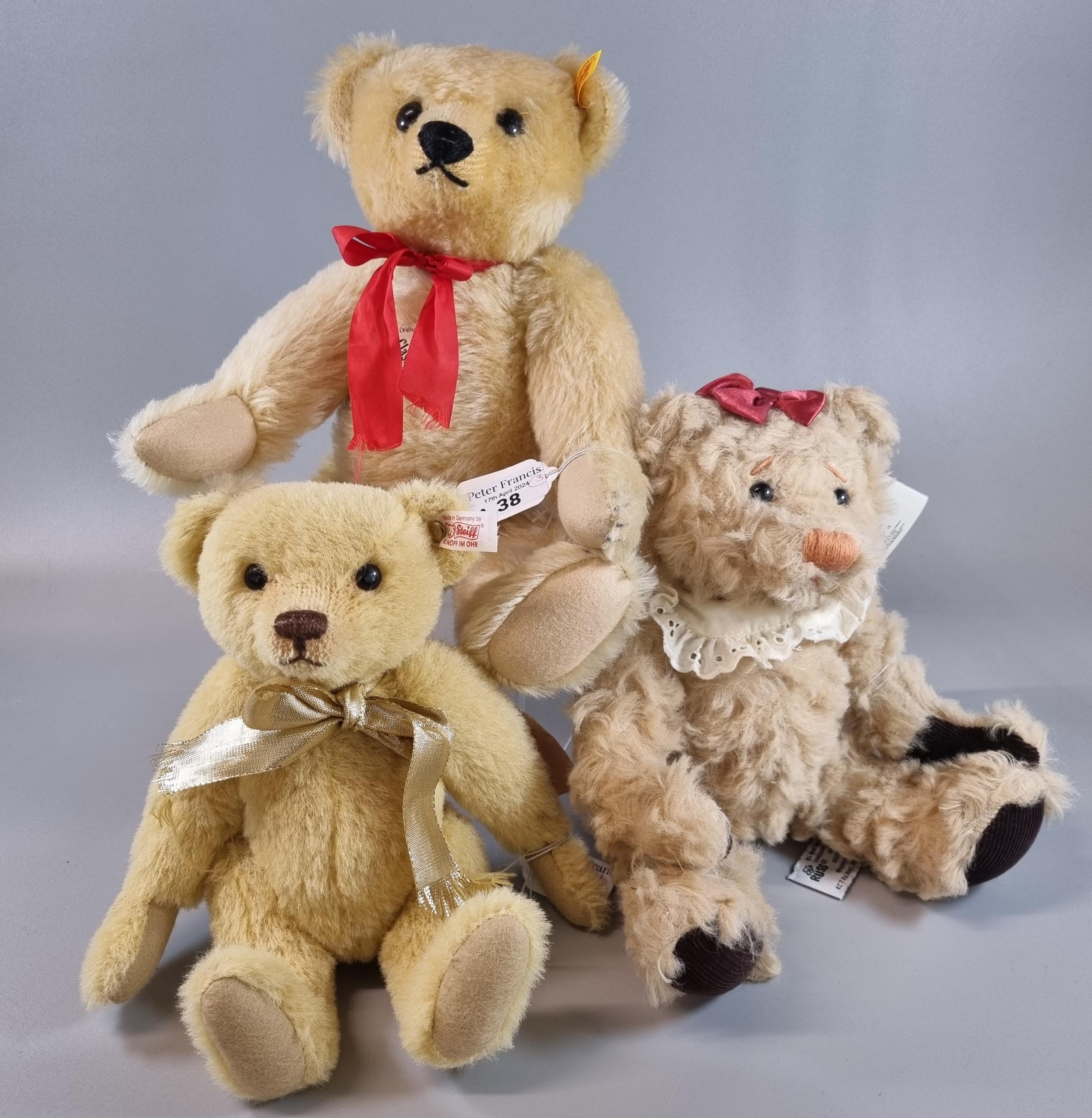 Two modern Steiff teddy bears, one in original box, 'Edward' Blond 26cm limited edition together