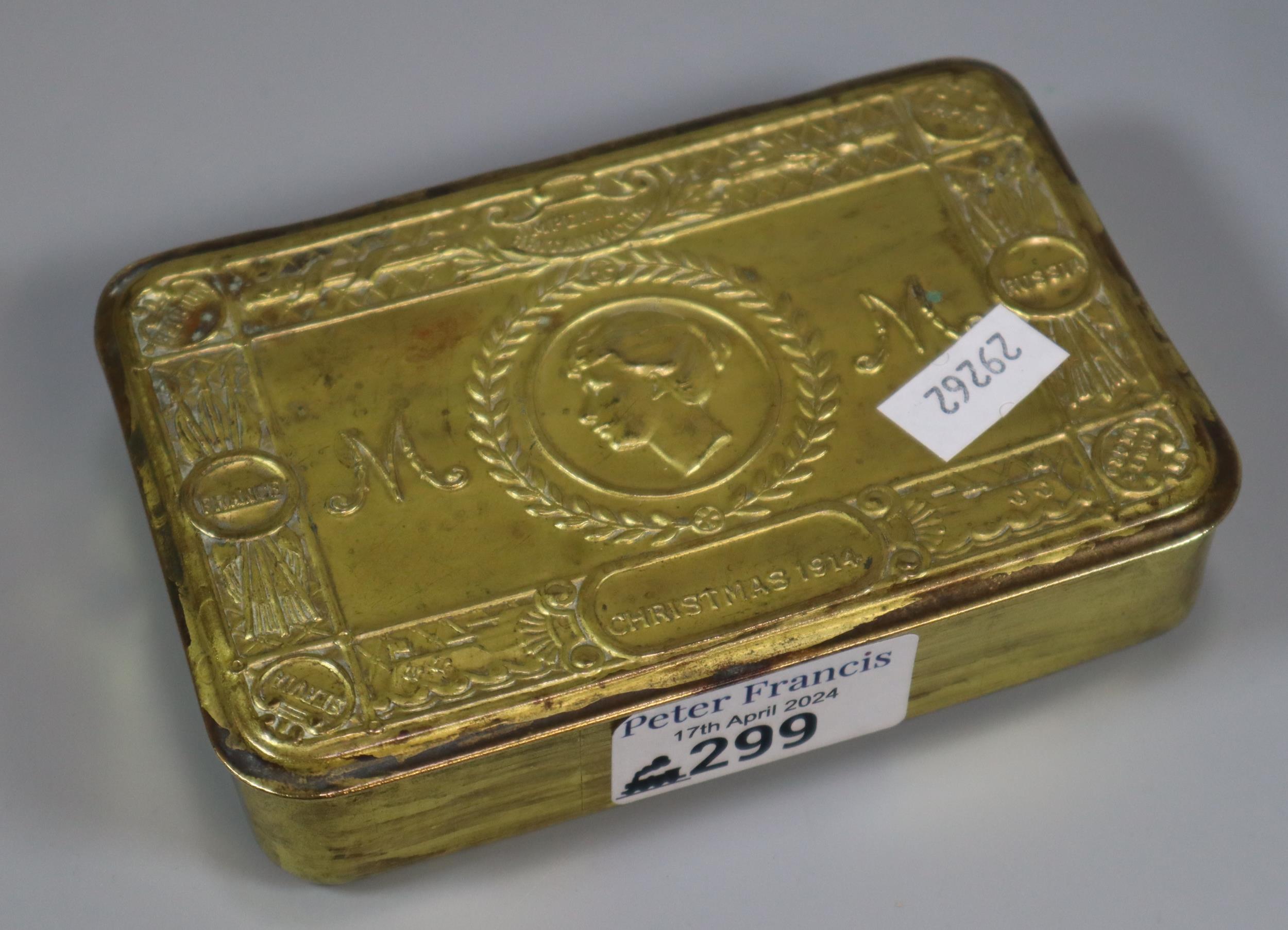 Christmas 1914 WWI Queen Mary's brass tobacco box, lacking contents. (B.P. 21% + VAT)