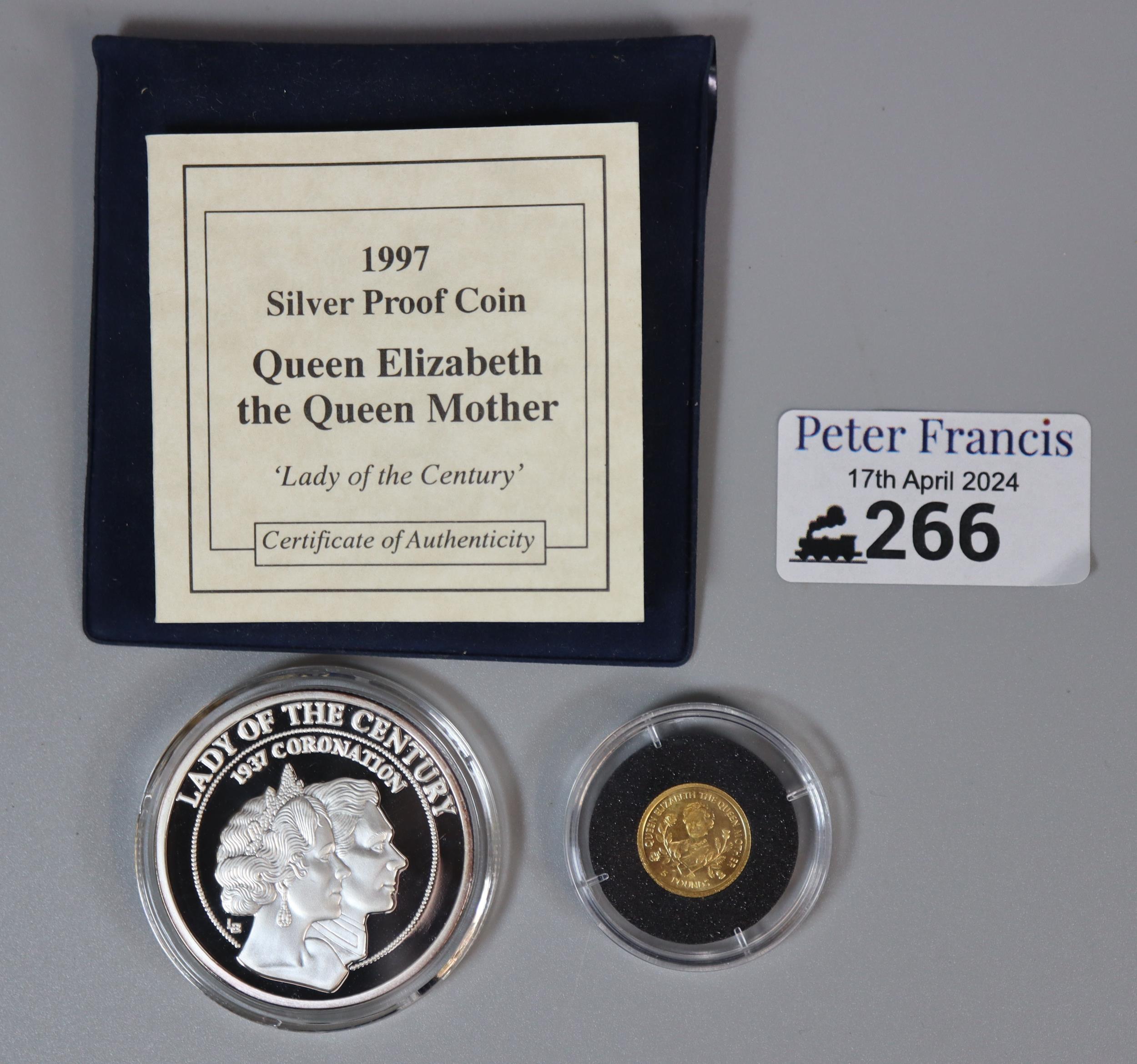 Queen Elizabeth Bailwick of Guernsey 1988 Queen Elizabeth the Queen Mother small Five Pounds coin,