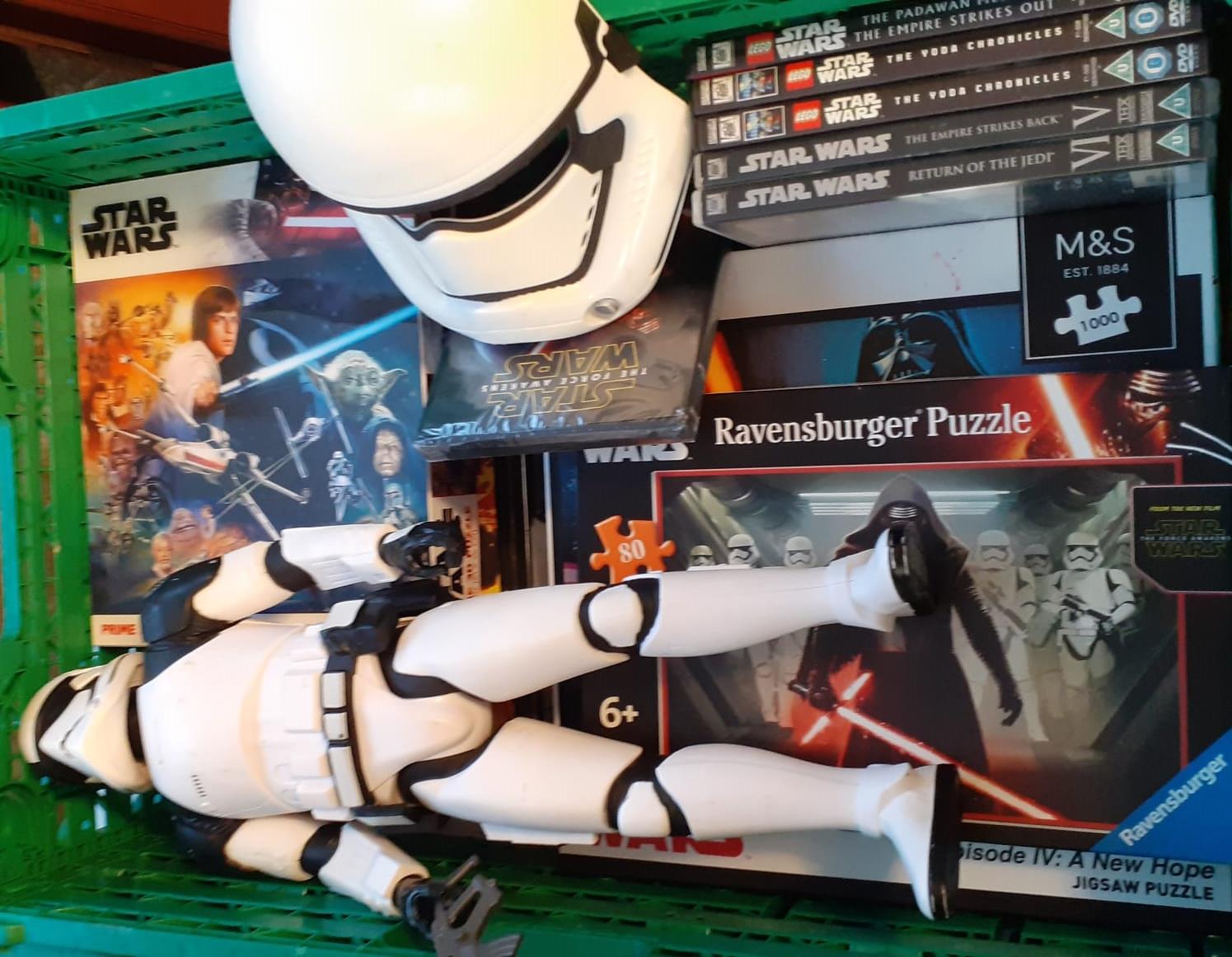 Collection of Star Wars memorabilia to include: Storm Trooper figure with gun, Storm Trooper mask, - Image 2 of 2