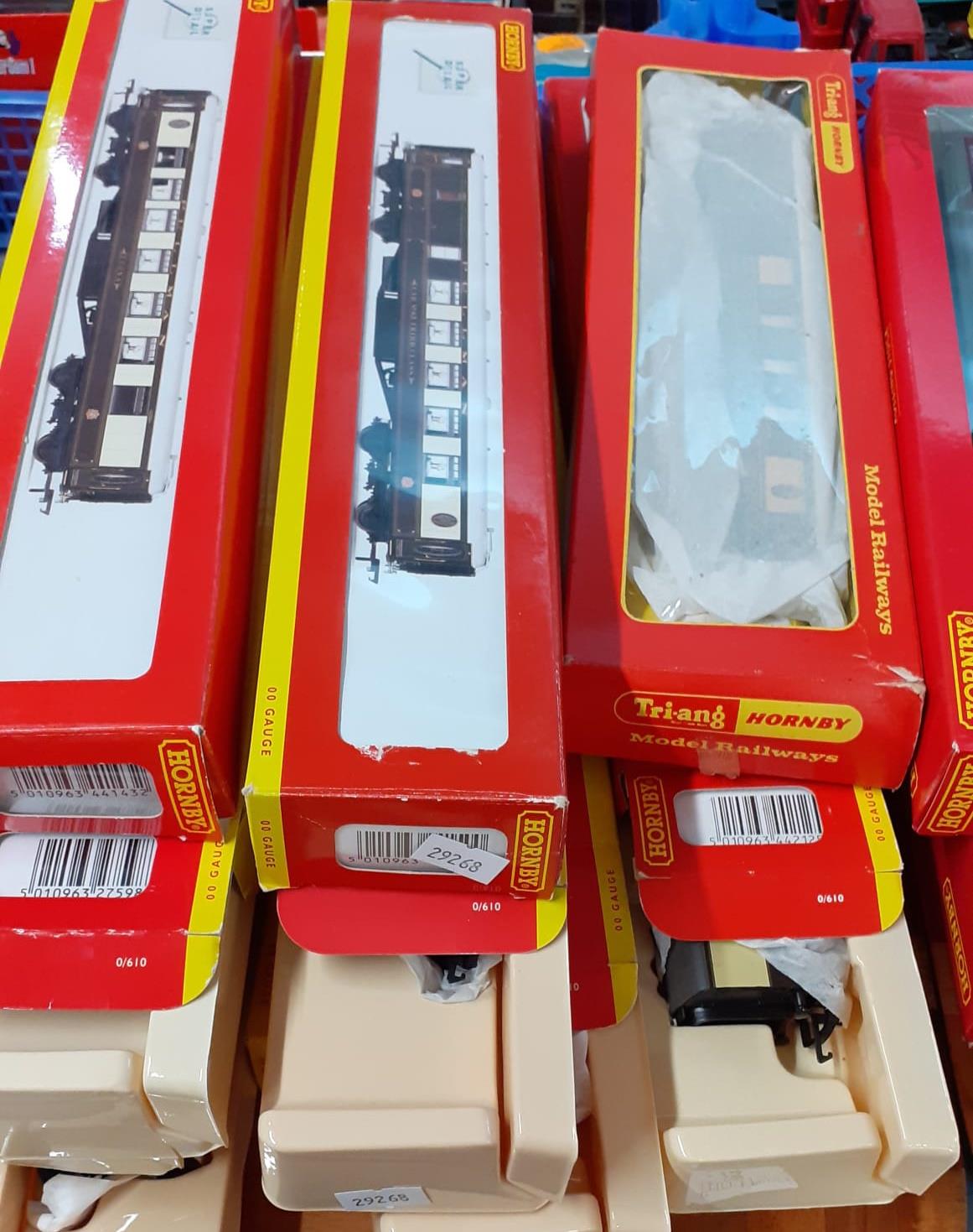Large collection of Hornby and Tri-ang Hornby OO gauge rolling stock, to include: coaches,