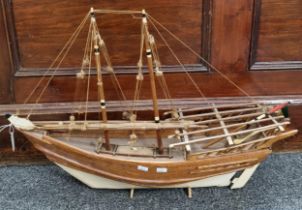 Wooden scale model of an Arab Dhow sailing vessel. 64cm long approx. (B.P. 21% + VAT)