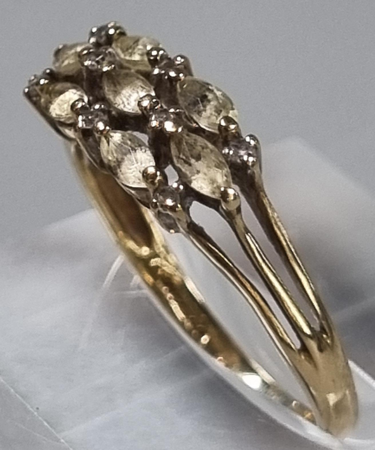 9ct gold coloured stone and diamond ring. 1.7g approx. Size O1/2. (B.P. 21% + VAT) - Image 2 of 5