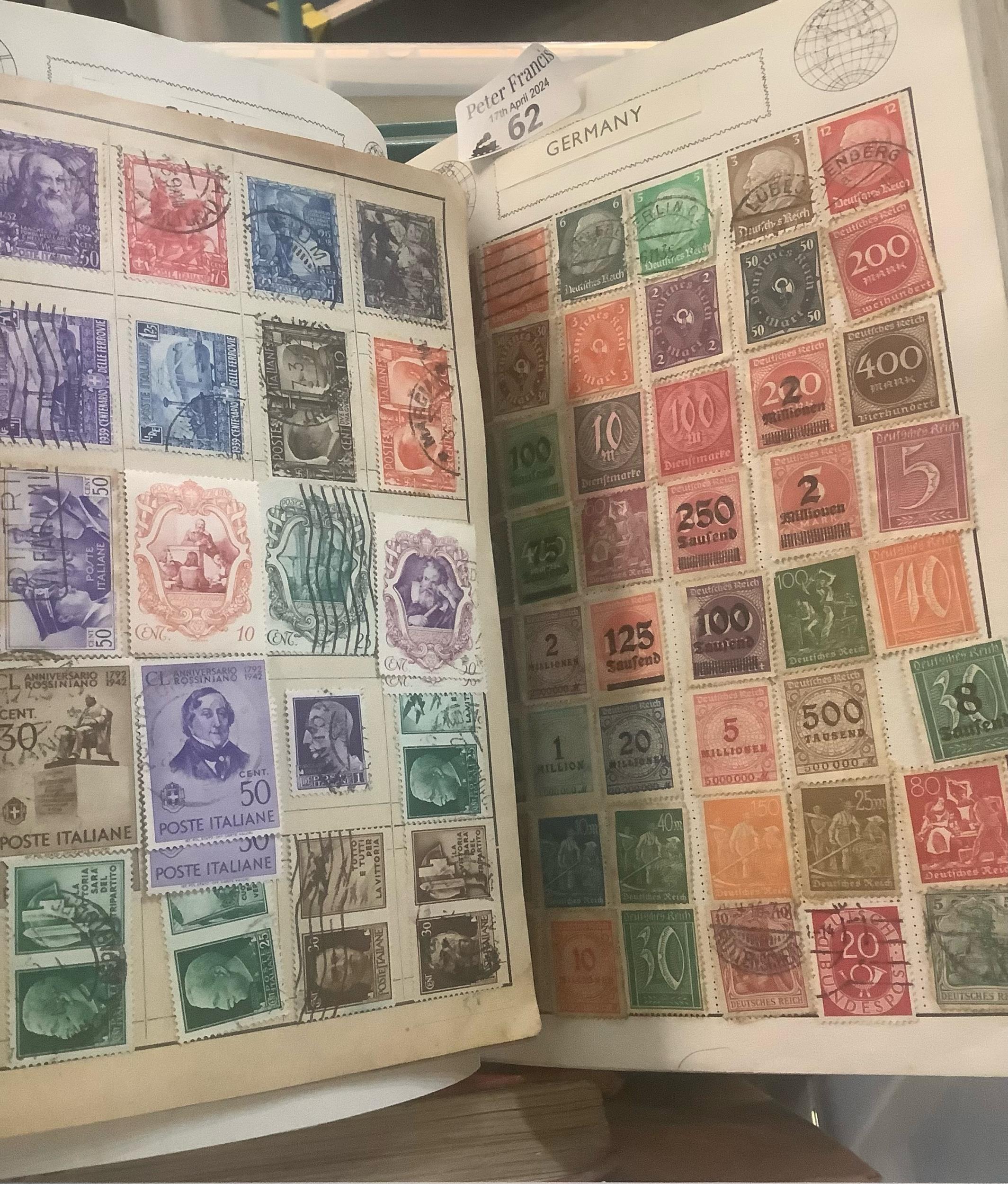 All World stamp collection in various old albums. Many 100s of stamps, mostly used. (B.P. 21% + VAT)