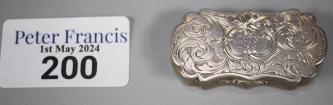 19th century silver vinaigrette with engraved floral designs, by Nathaniel Mills, the top marked '