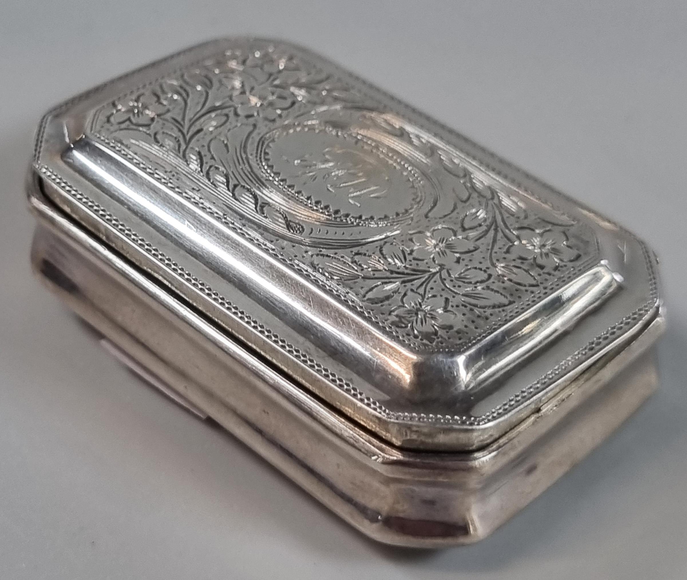 George III silver snuff box, Birmingham hallmarks 'For John Betridge, 1818'. 0.6 troy oz approx.