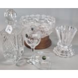 Collection of glassware to include: pair of Waterford Penrose Crystal wine glasses in original box