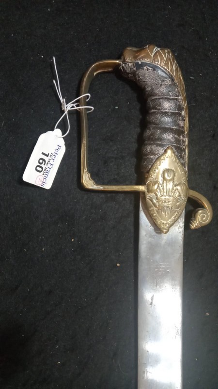 19th century 'Royal Welch Fuzeleers' (sic) Officer's saber having brass hilt with lion mask pommel - Image 5 of 5