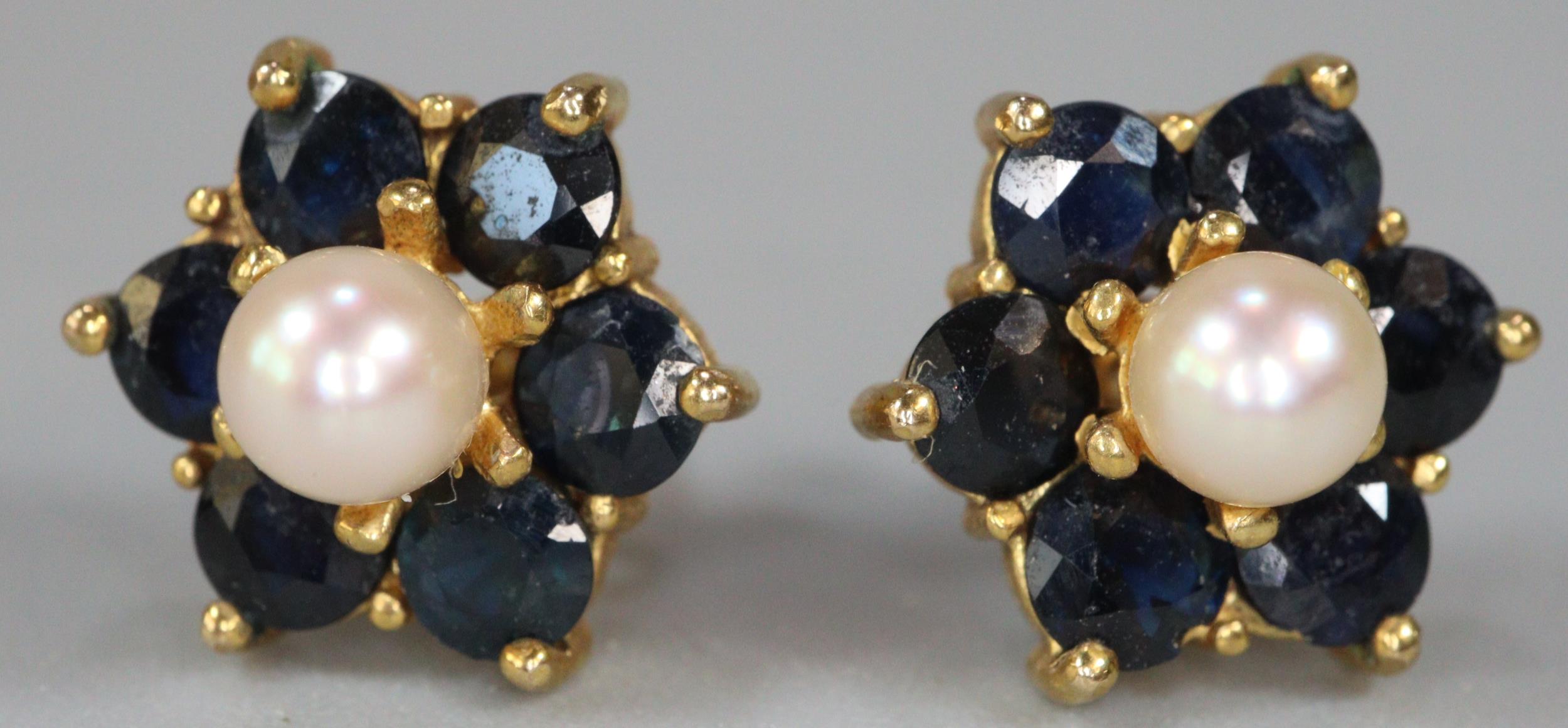 Pair of 9ct gold pearl and sapphire flowerhead rings. 2.6g approx. (B.P. 21% + VAT) - Image 2 of 2