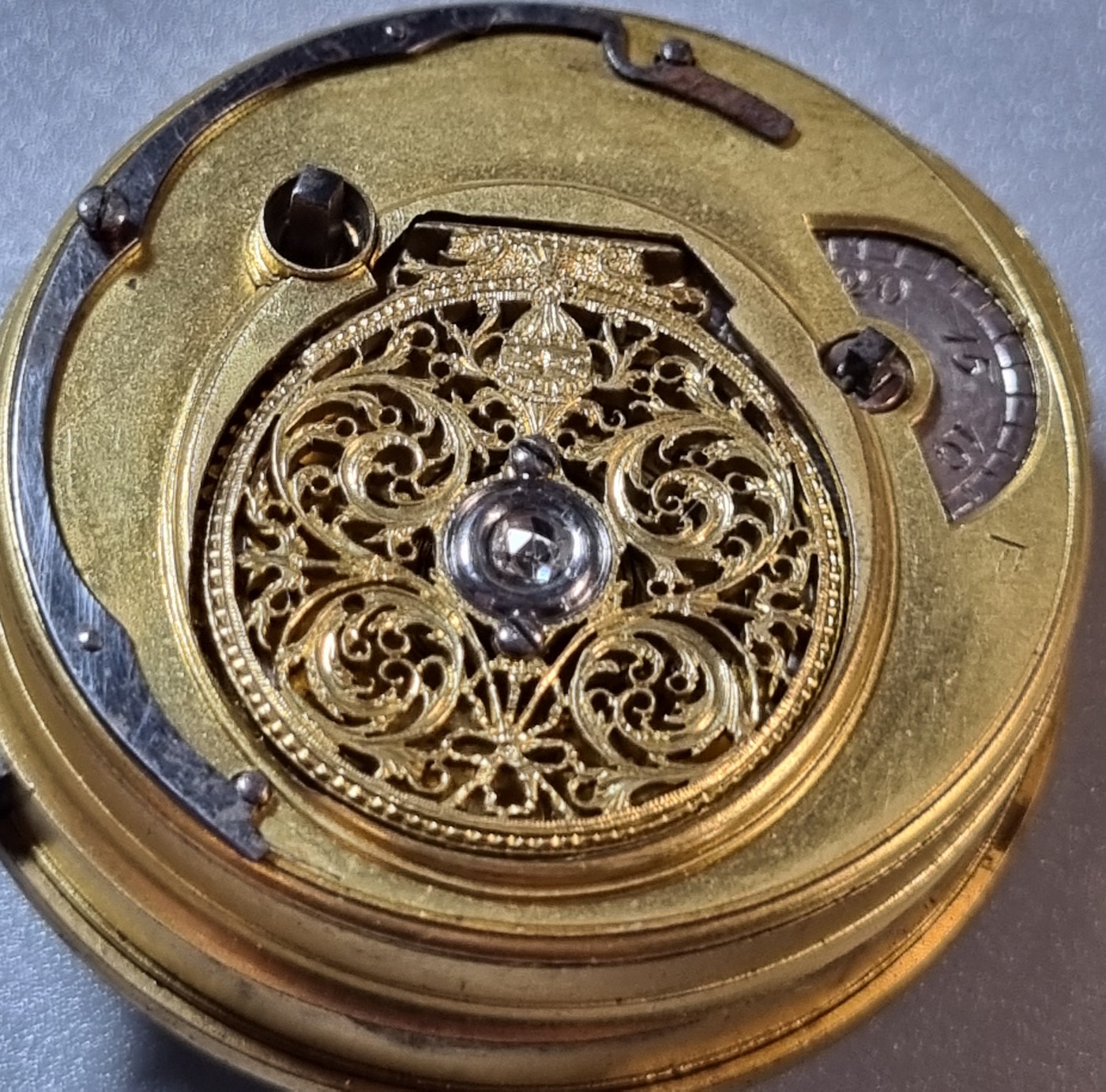 Group of three 18th/19th century Fusee pocket watch movements only, to include: one marked William - Image 7 of 10