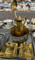 Assorted metalware to include: 19th century brass ladle, brass preserving pan with iron handle,