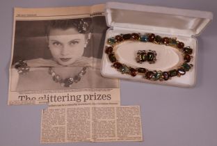 A Suite semi-precious stone costume jewellery comprising necklace and two earrings, in hard case. (