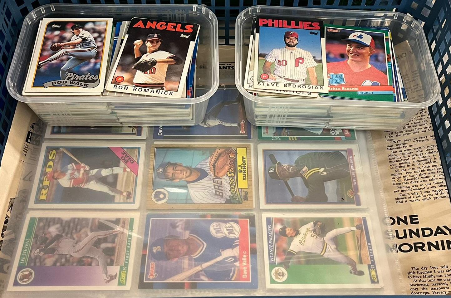 Large collection of original American Baseball Trading cards to include: Giants, Angels, White