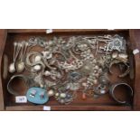 Wooden two handled tray comprising various silver and vintage white metal and other jewellery to