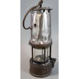 Vintage Miner's lamp marked 32. (B.P. 21% + VAT)