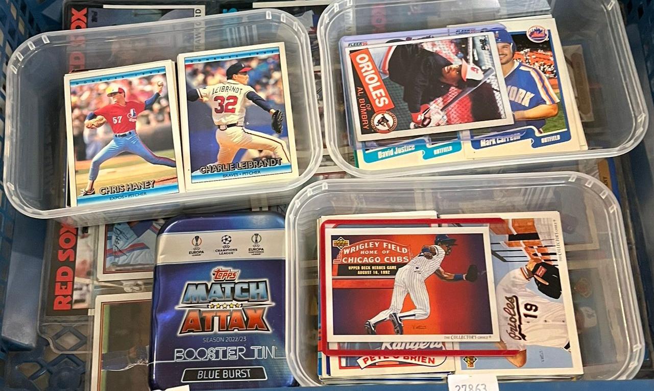 Collection of USA Baseball trading cards to include: Pete O'Brian, Wrigley Field, Al Bumbry,