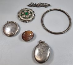 Silver and Chalcedony Italian silver brooch together with some other silver items including: