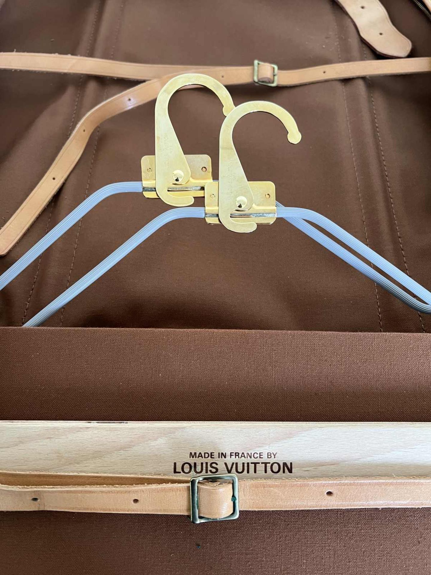 LOUIS VUITTON GARMENT KLEIDERTASCHE Vintage Kleidertasche von Louis Vuitton aus beschichtetem Canvas - Bild 4 aus 5