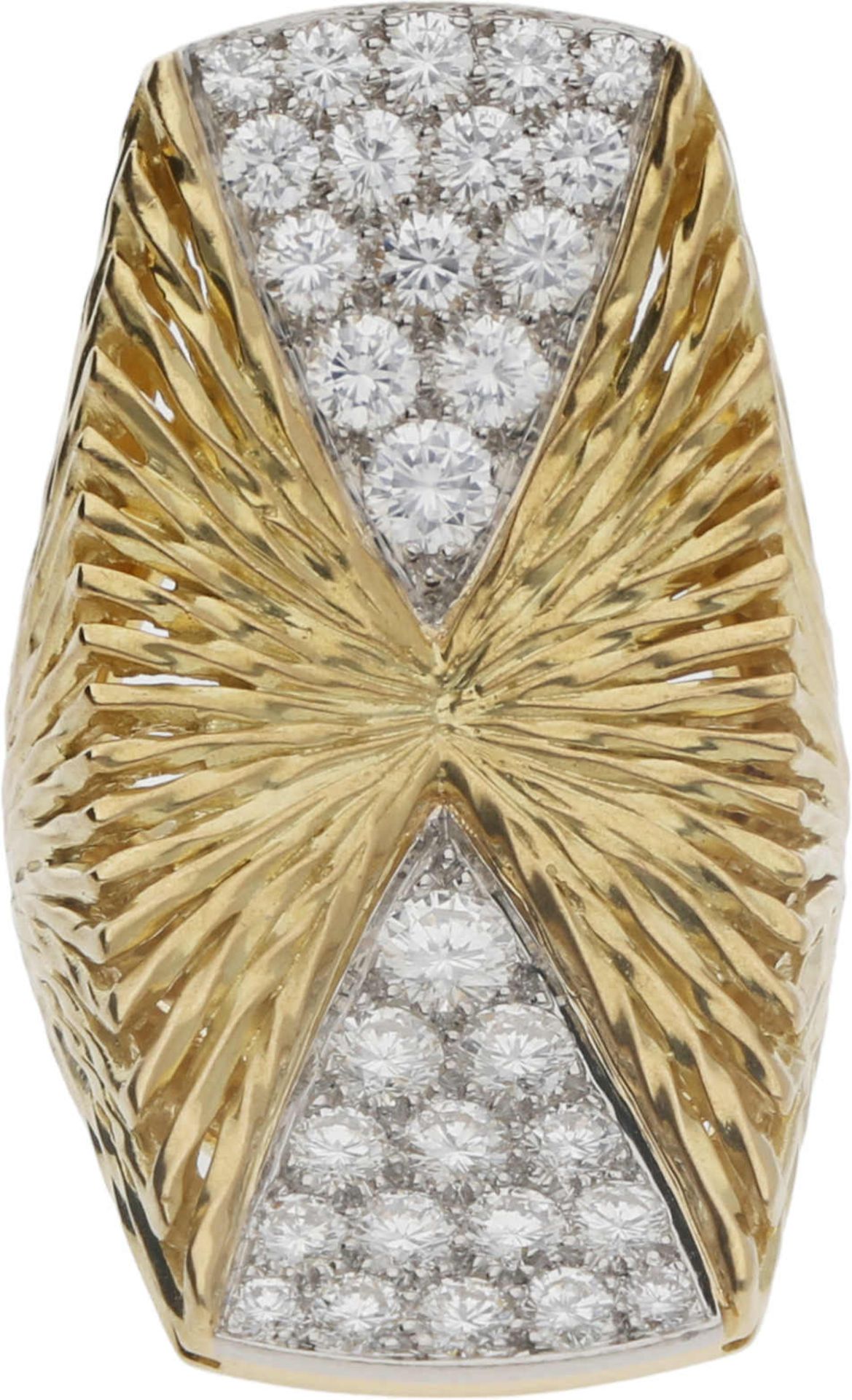Piaget-Ring Extravaganter Piaget-Ring in Gelbgold/Weissgold 18K mit feinsten Brillanten von zus. ca.