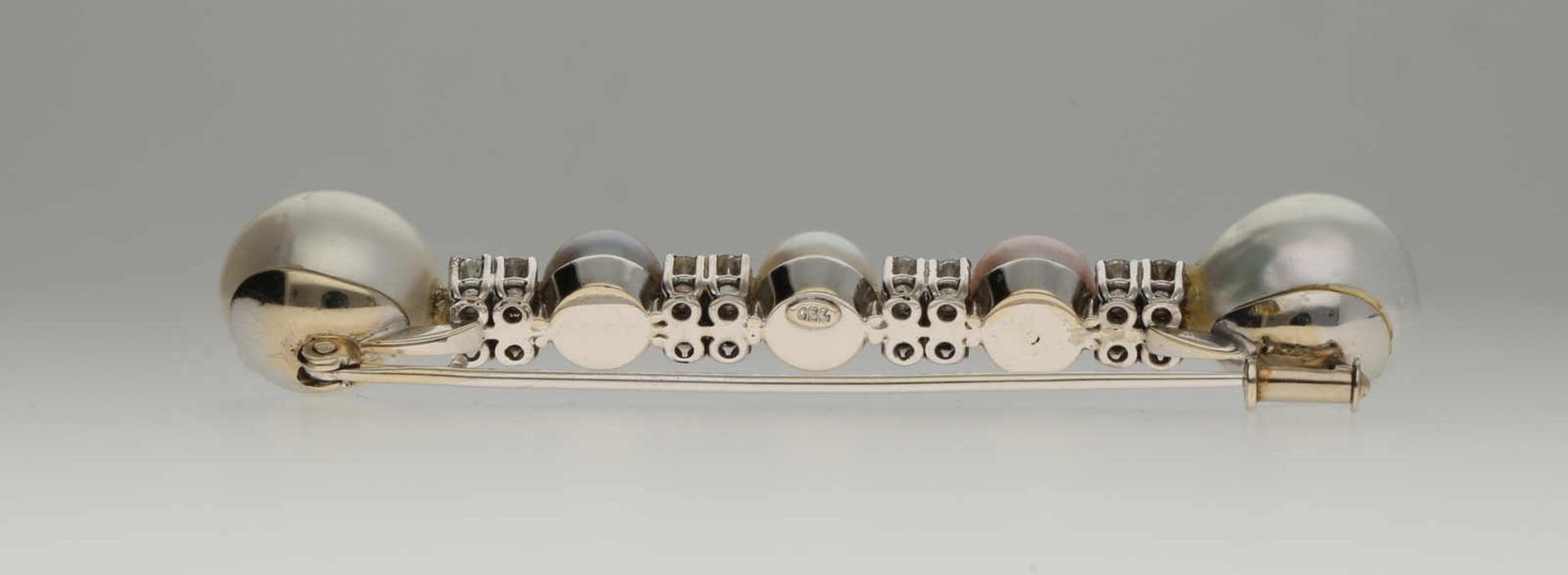 Perlen-Brillant-Brosche Elegante Stabbrosche in Weissgold 18K mit 5 Süsswasser-Perlen in schöner - Bild 2 aus 2