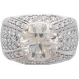 Fancy Diamond Ring Hochwertiges Design in Weissgold 18K mit einem Brillant von ca. 3,95 ct (fancy