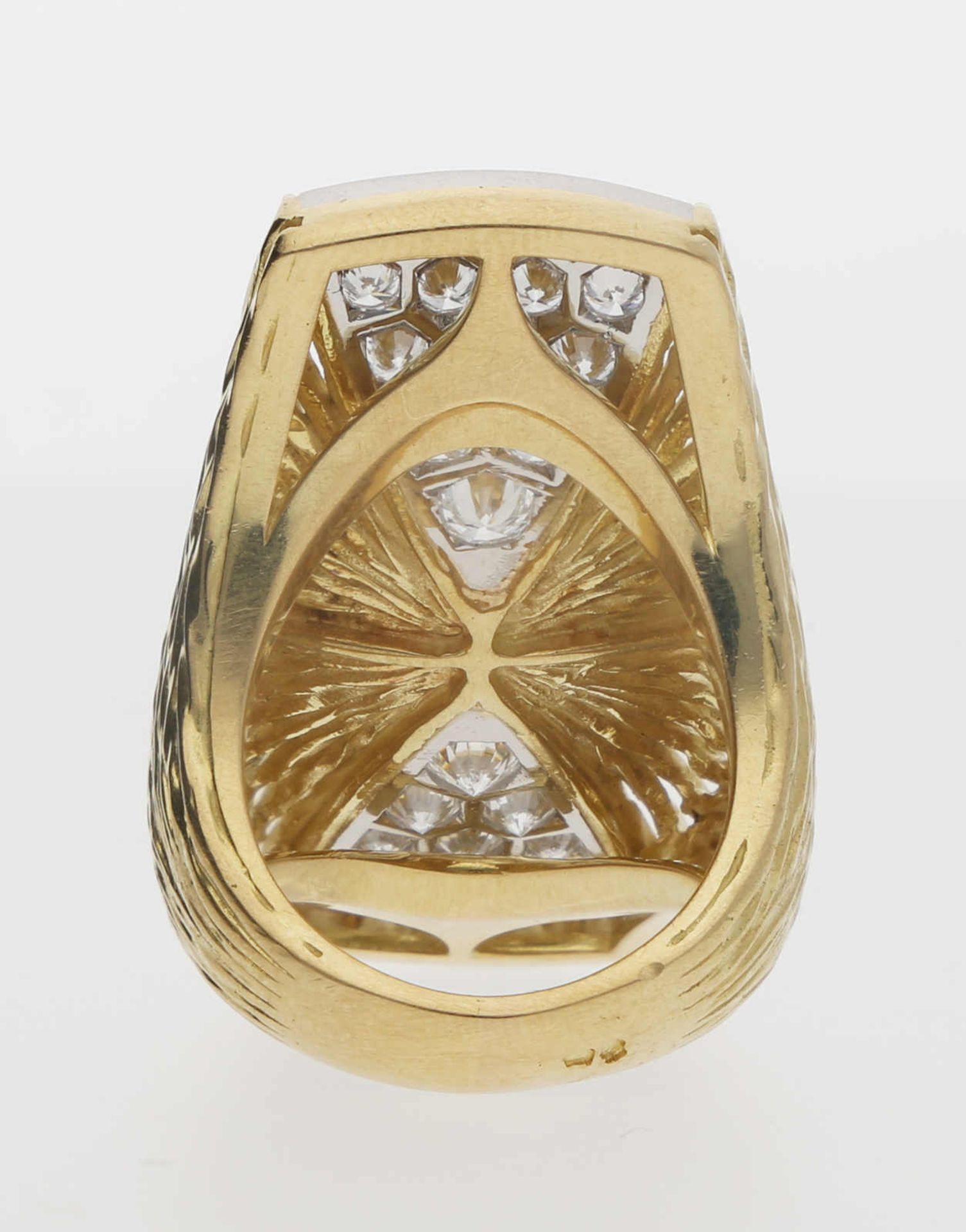 Piaget-Ring Extravaganter Piaget-Ring in Gelbgold/Weissgold 18K mit feinsten Brillanten von zus. ca. - Image 3 of 3