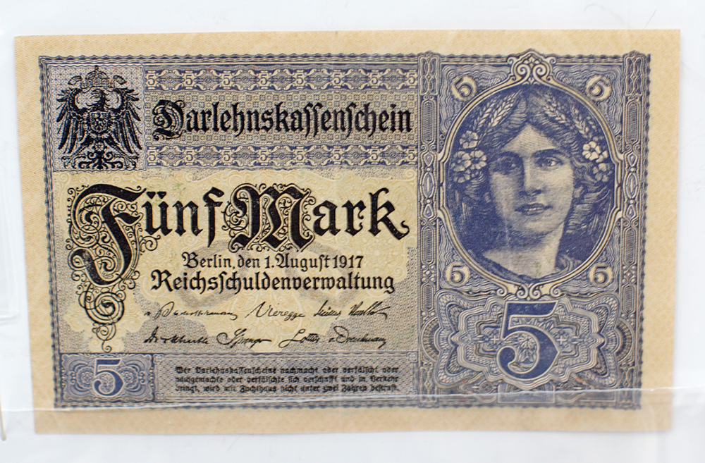 A collection of Banknotes - Image 10 of 22