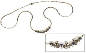 Collier 13.2g 585/- Weissgold mit 3 Diamanten zus. ca. 0.03 ct. und Saphiren. Laenge ca. 45 cm