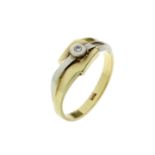 Ring 4.63g 585/- Gelbgold und Weissgold mit Diamant ca. 0.02 ct.. Ringgroesse ca. 55