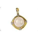 Anhaenger 4.29g 750/- Gelbgold und Weissgold mit 4 Diamanten zus. ca. 0.04 ct. und Perle