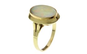 Ring 6.13g 585/- Gelbgold mit Opal. Ringgroesse ca. 63