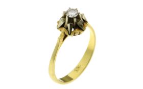 Ring 3.65g 750/- Gelbgold und Weissgold mit Diamant ca. 0.20 ct.. Ringgroesse ca. 55