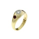Ring 6.35g 585/- Gelbgold und Weissgold mit Diamant ca. 0.20 ct. und Rubinen. Ringgroesse ca. 54