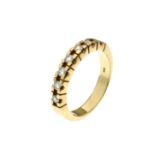 Ring 4.9g 585/- Gelbgold mit 7 Diamanten zus. ca. 0.35 ct.. Ringgroesse ca. 55