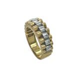 Ring 8.17g 750/- Gelbgold und Weissgold. Ringgroesse ca. 56