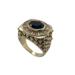 Ring 12.65g 585/- Gelbgold mit Steinen. Ringgroesse ca. 69