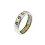 Ring 3.78g 585/- Weissgold mit 3  braunen Diamanten zus. ca. 0.21 ct.. Ringgroesse ca. 55