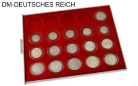 Muenzsammlung DM Deutsches Reich ca. 238g 900/- Silber