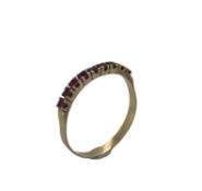 Ring 1.92g 750/- Gelbgold mit Rubinen. Ringgroesse ca. 64