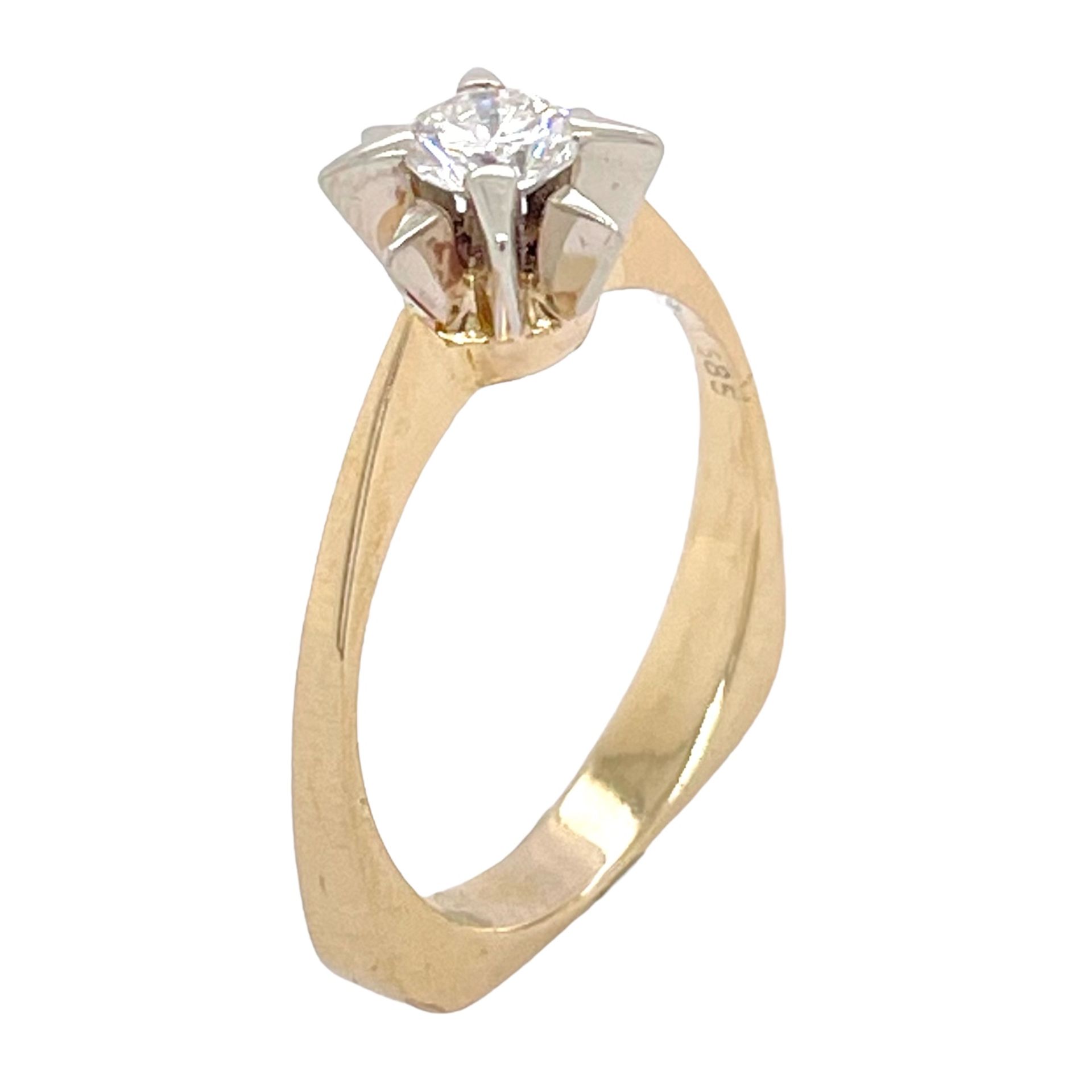 Ring 4,02g 585/- Gelbgold und Weissgold mit Diamant ca. 0,40 ct. F/vvs, Ringgroesse ca. 56