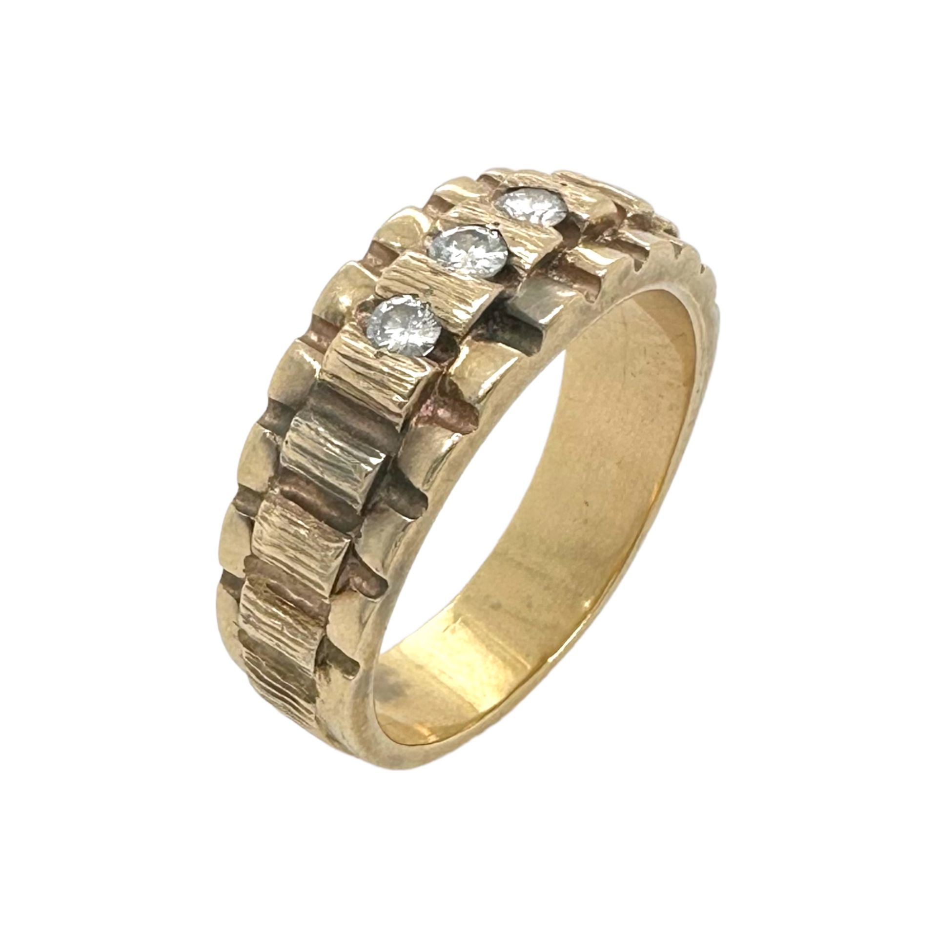 Ring 12,47g 585/- Gelbgold mit 3 Diamanten zus. ca. 0,30 ct., Ringgroesse ca. 69