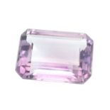 Amethyst eckig facettiert 14.16 ct Breite: 13.05 mm Laenge: 17.98 mm Hoehe: 8.17 mm